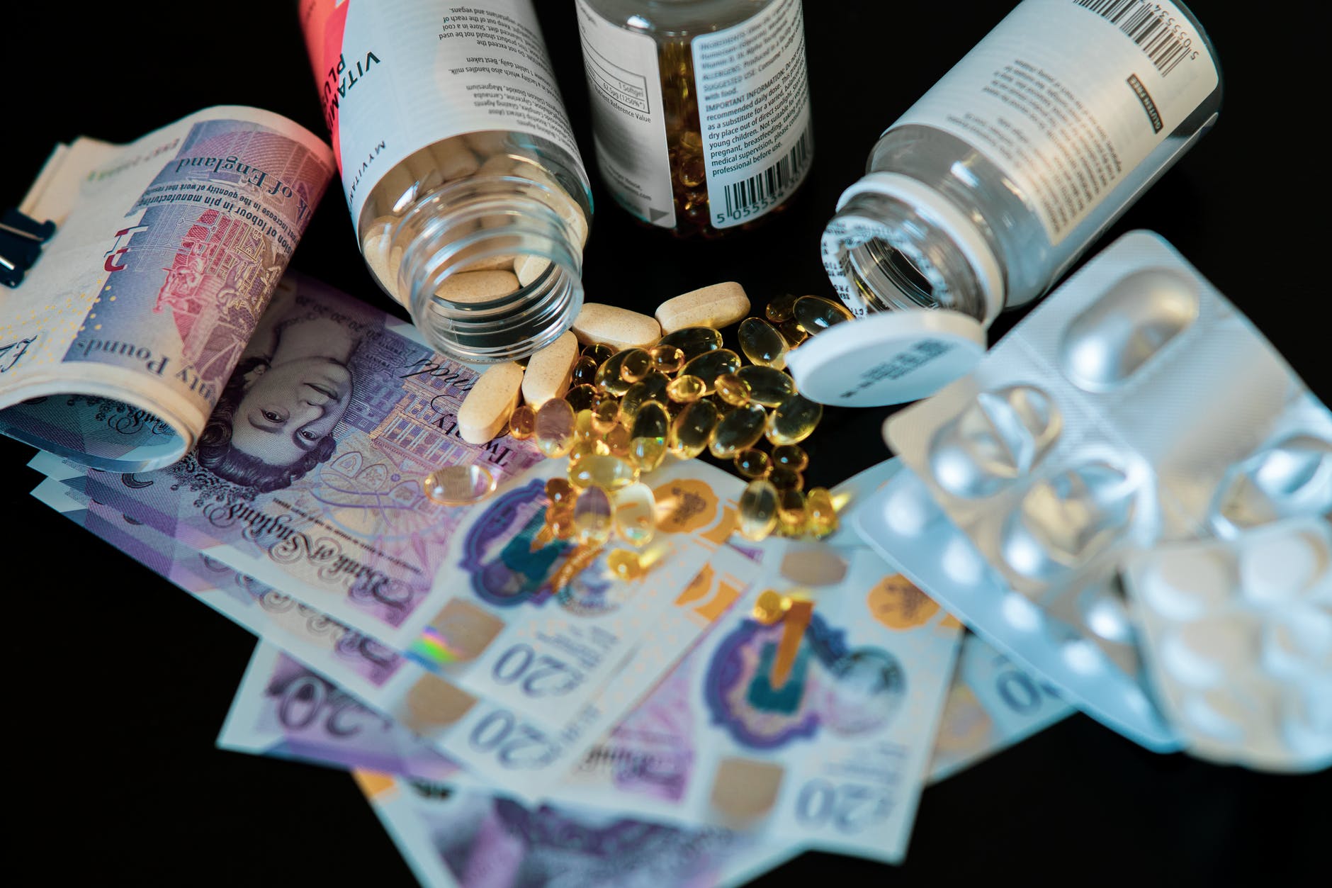 notes business money hospital
